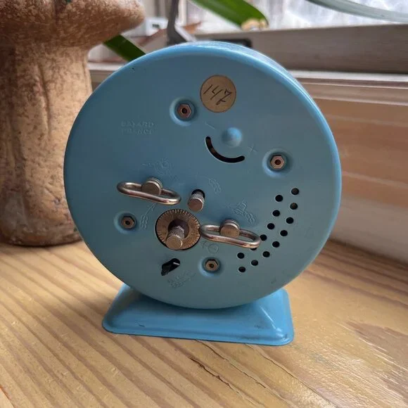 Vintage Walt Disney Bayard France Mechanical Alarm Clock Pluto Blue - Picture 3 of 4